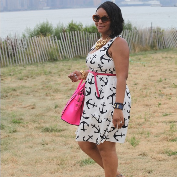 Dizzy Anchors Dress - Picture 11 of 12